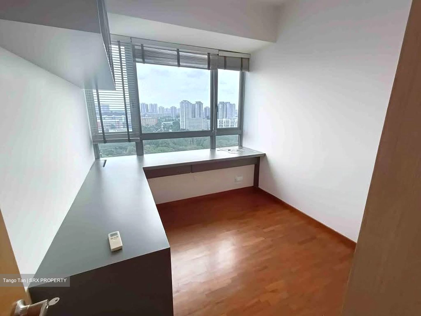 Clover By The Park (D20), Condominium #560336011